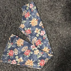 Bell bottom stretch pants